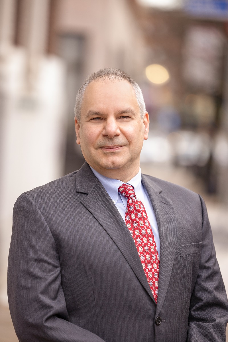 Levon Sarian, BankFive Mortgage Loan Officer